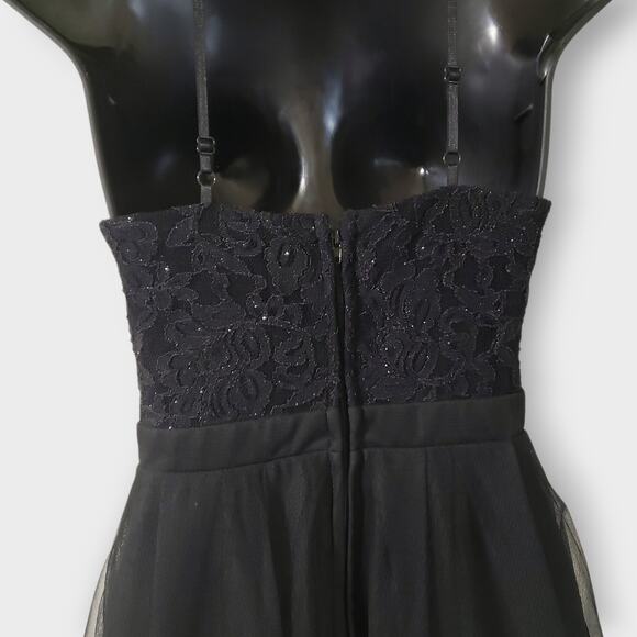 Y2K City Triangles Black Asymmetric Flare Tiered Mesh Halter Dress Sz 1 Goth - Picture 8 of 13